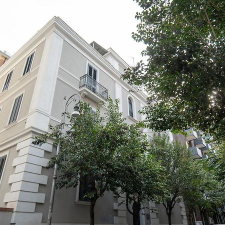 Relais Palazzo Nizza - Luxotel & Apartotel Салерно Екстериор снимка