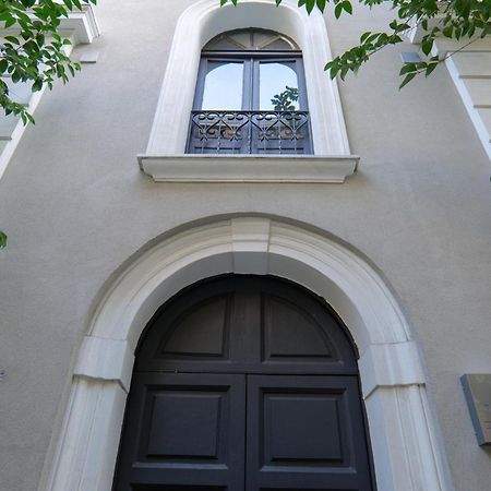 Relais Palazzo Nizza - Luxotel & Apartotel Салерно Екстериор снимка