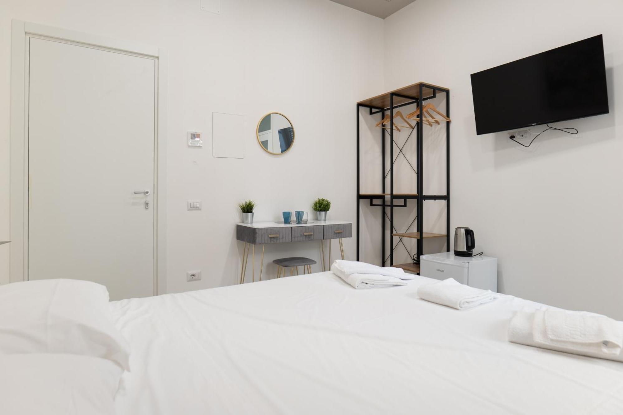 Relais Palazzo Nizza - Luxotel & Apartotel Салерно Екстериор снимка